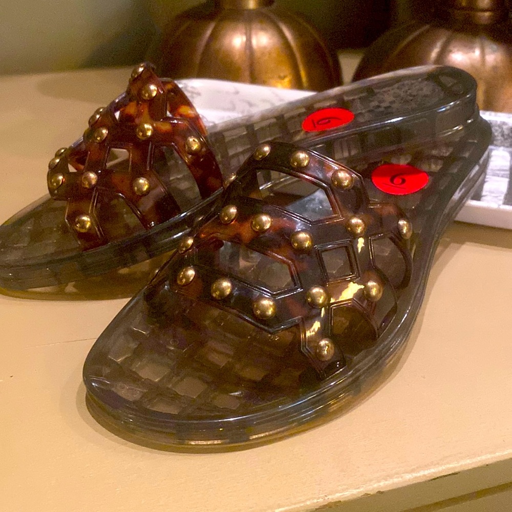 SALE $15 - NWTO Vince Caputo tortoiseshell jelly slides - Size 6